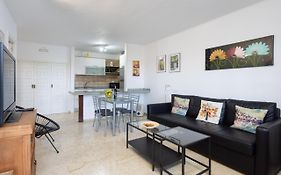 Apartment With Private Garden